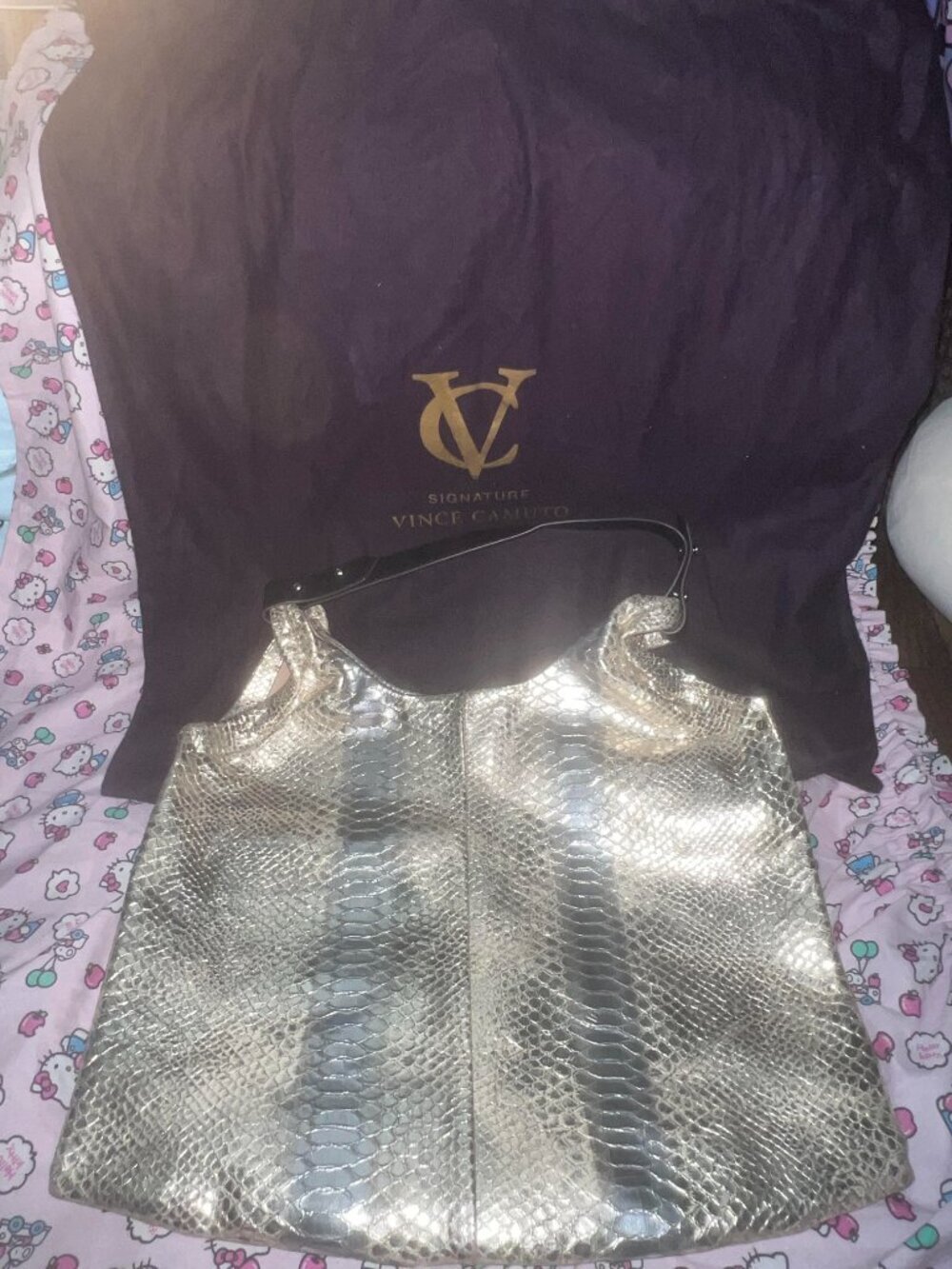 NWT Vince Camuto Signature Roma Hobo Platinum